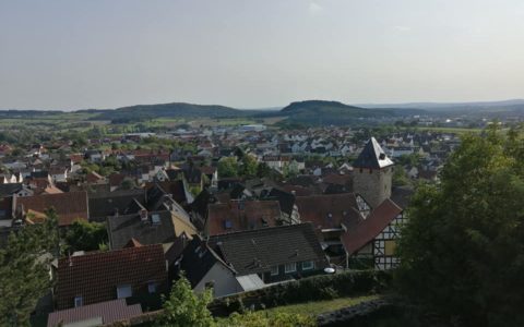 Blick von der Burg Staufenberg Sommer 2020