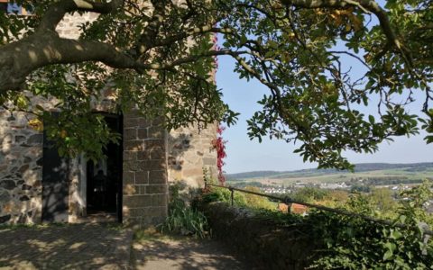 Auf der Burg Staufenberg im Sommer 2020